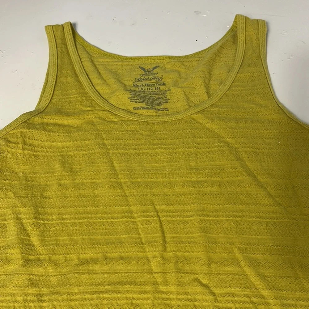 Faded Glory Large Must Have Yellow Textured sleeveless Tank Top